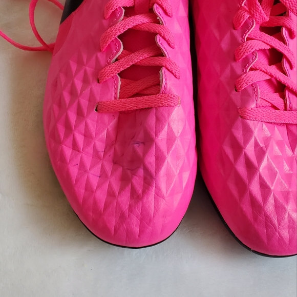 Nike Unisex Kid's Junior Legend 8 Club Fg/Mg Soccer Shoe Cleats - Picture 16 of 16